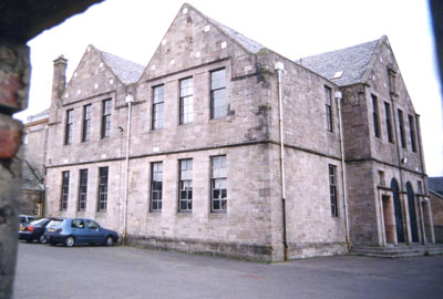 clyde-centre-side472