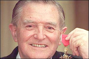 jimmy_logan_obe