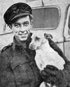 Flt-Lt-Robert-Henderson-w