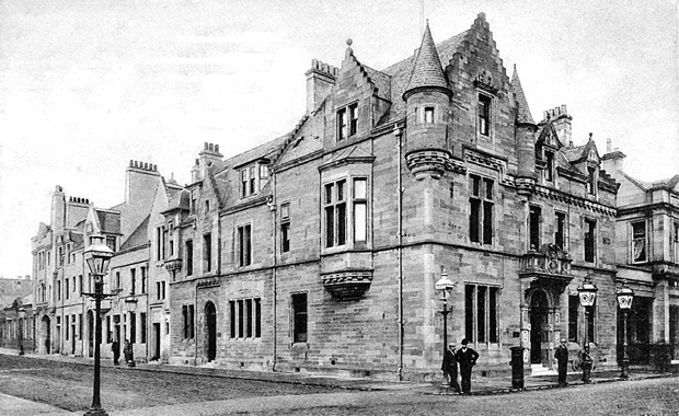 Municipal-Buildings-w