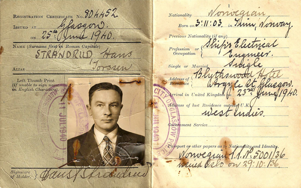 Hans Strandrud Snr's registration book.