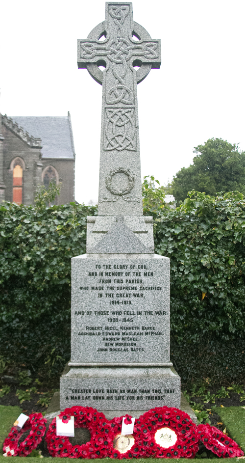 Rhu-War-Memorial-08.11.15-w
