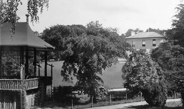 Hermitage-House-w